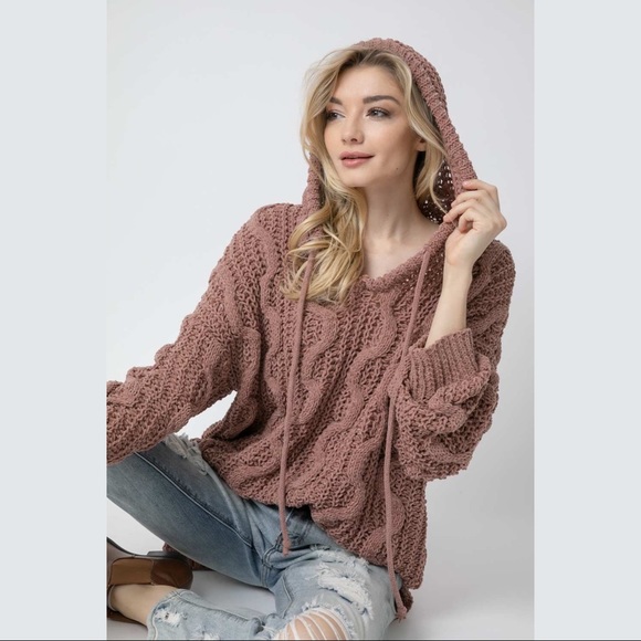 Soft Cable Knit Hooded Sweater - Picture 2 of 6